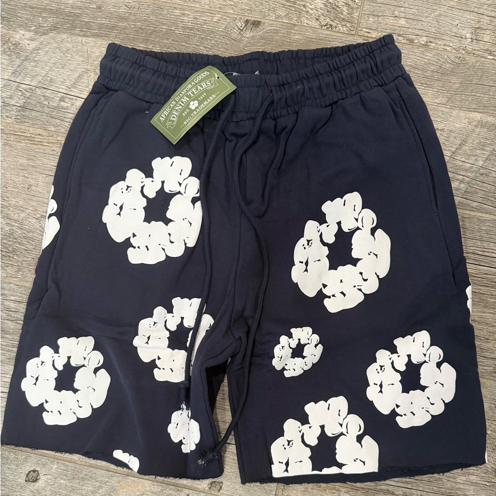 Denim Tears XL Navy Blue shorts.